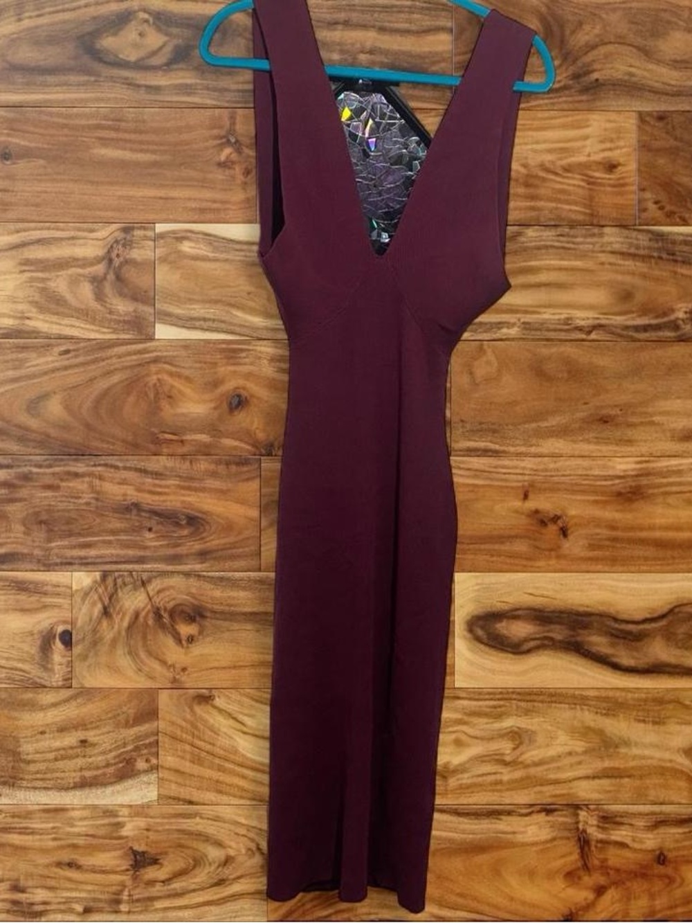 Banana Republic Sleeveless V-Neck Maxi Dress in Burgundy